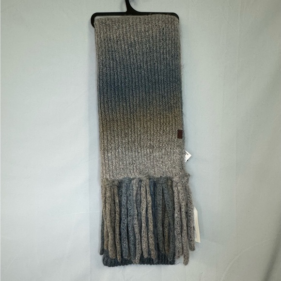 Women’s Space Dye Scarf with fringe accents on trim - Picture 1 of 4